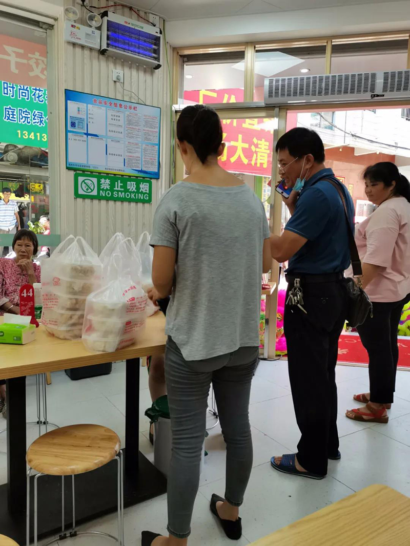 胃口福餃子云吞東方市場店開業(yè)，數(shù)百市民排隊嘗鮮