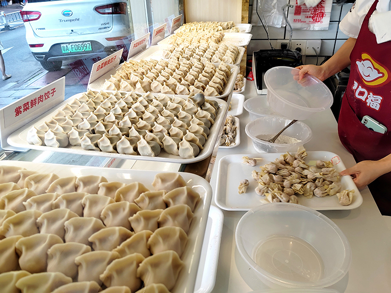 餃子云吞加盟店怎么進(jìn)行選址，選址攻略來(lái)告訴你