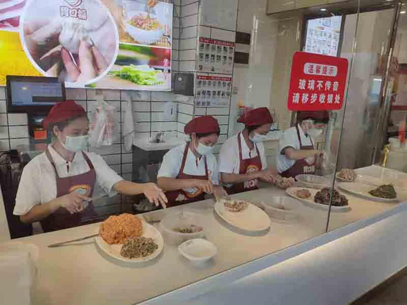 加盟廣式現(xiàn)包餃子：抓住市場趨勢，創(chuàng)業(yè)新機(jī)遇